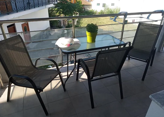 Pandora Apartament *